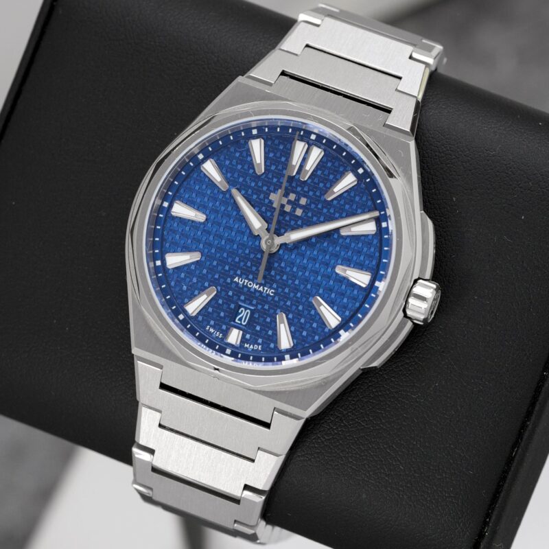 Christopher Ward - The Twelve - Komise